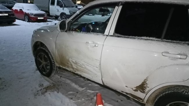 В Ухте мама попросила 9-летнего сына завести машину
